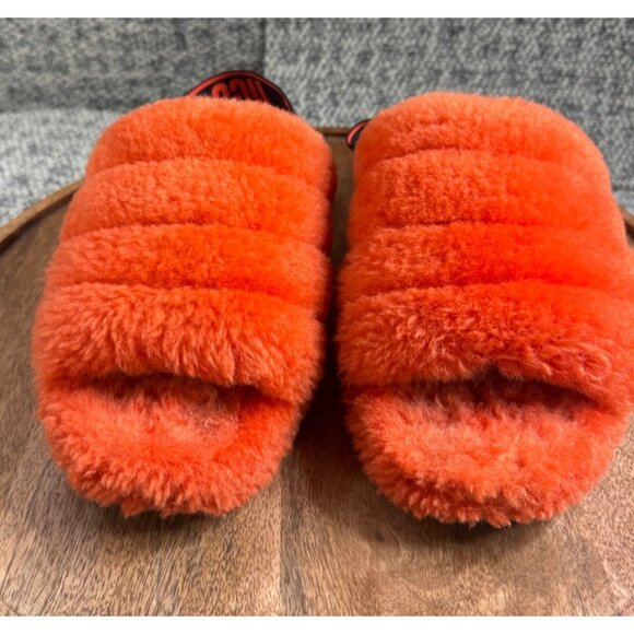 UGG Womens Fluffy Orange Slide Slippers Size 9 /EU 40 - Picture 1 of 9